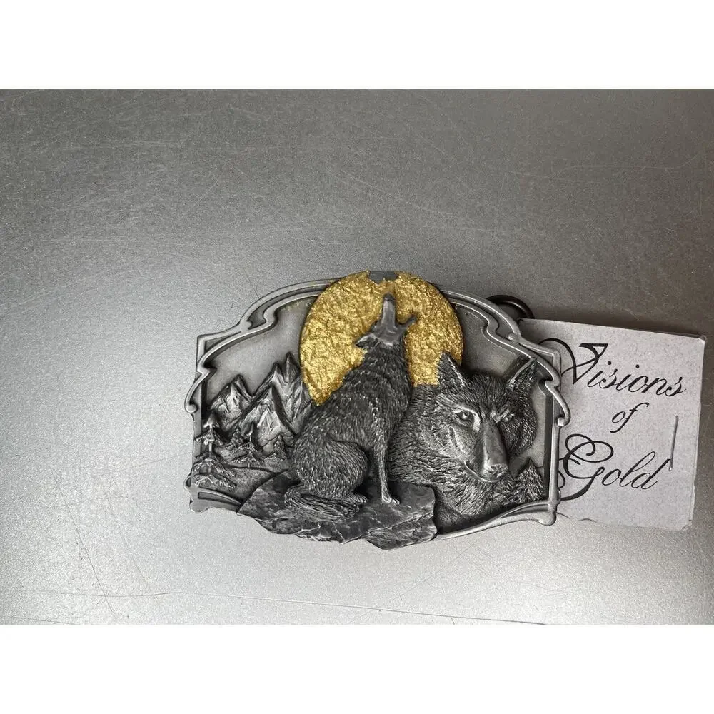 VINTAGE Siskiyou Belt Buckle Wolf Howling Full Moon Made In USA 18KT Gold New!